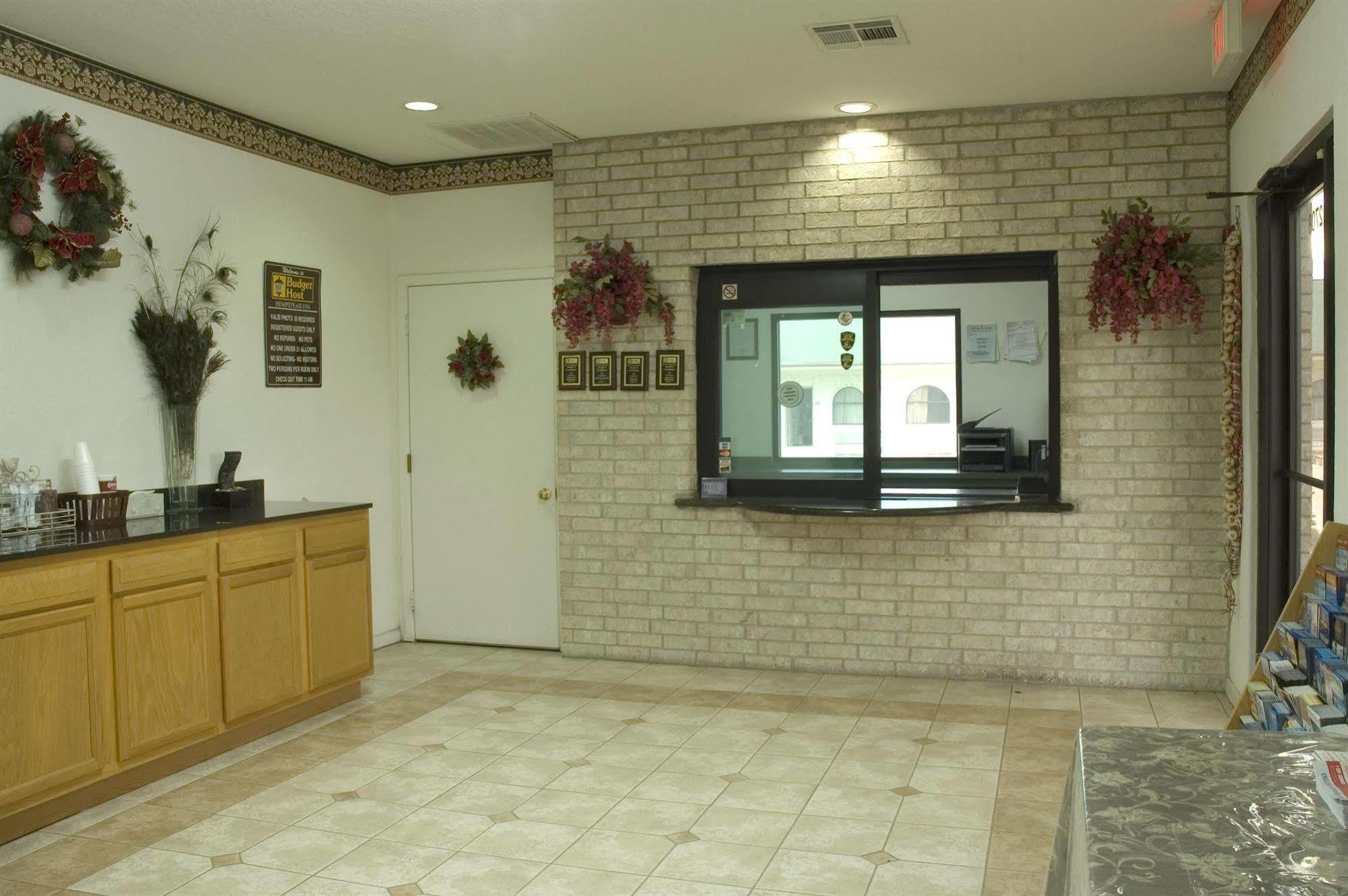 Budget Host Hempstead Inn Brookhollow/Energy Corridor Houston Bagian luar foto